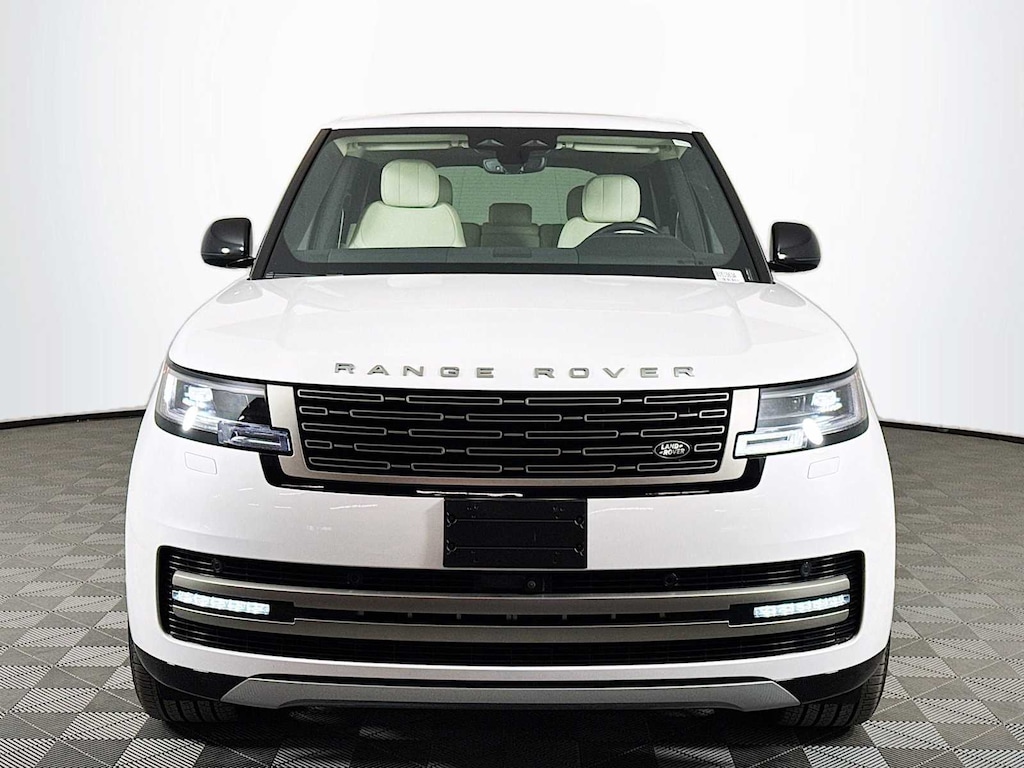 Used 2025 Land Rover Range Rover SE SUV