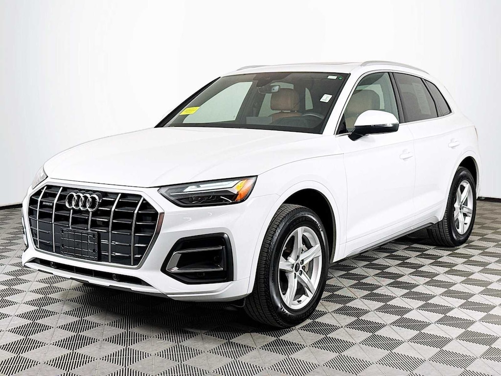 Used 2024 Audi Q5 Premium SUV