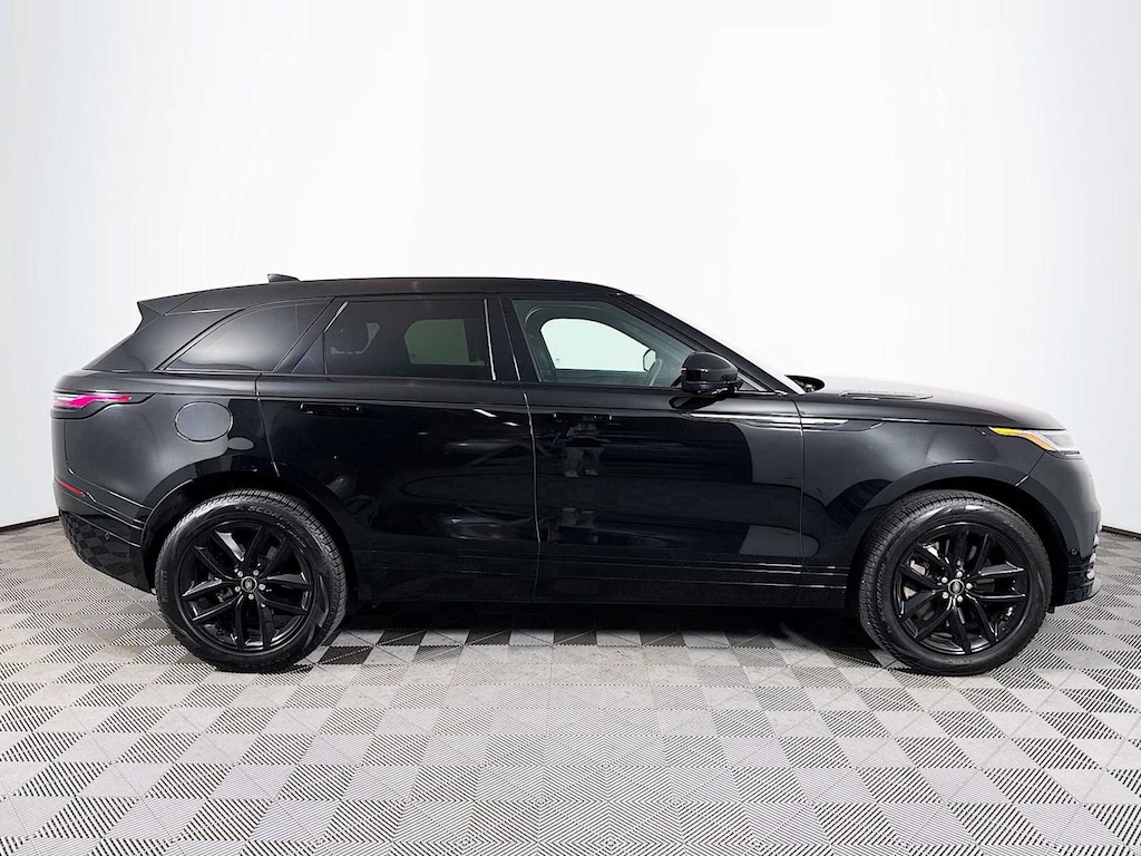 Certified 2026 Land Rover Range Rover Velar Dynamic SE SUV