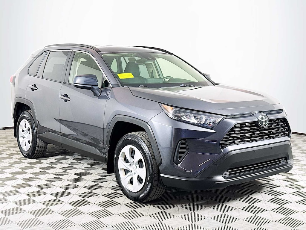 Used 2019 Toyota RAV4 LE SUV