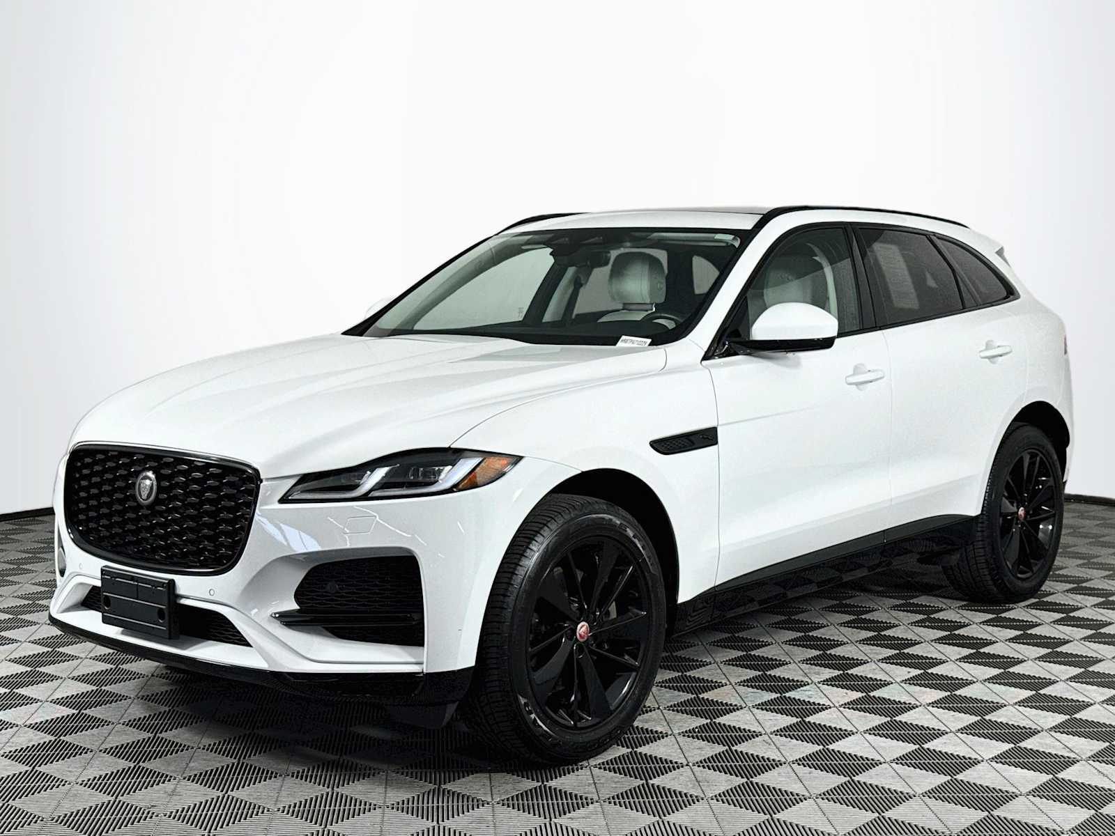 2023 Jaguar F-PACE P250 S