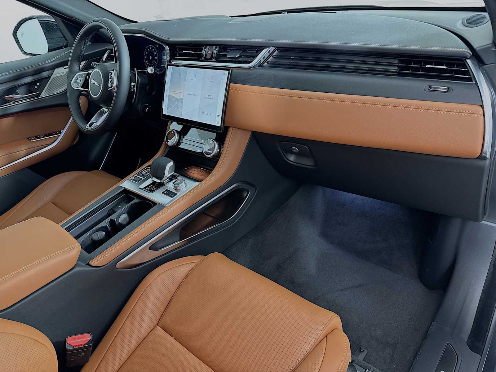 2026 Jaguar F-Pace R-Dynamic S - Photo 29