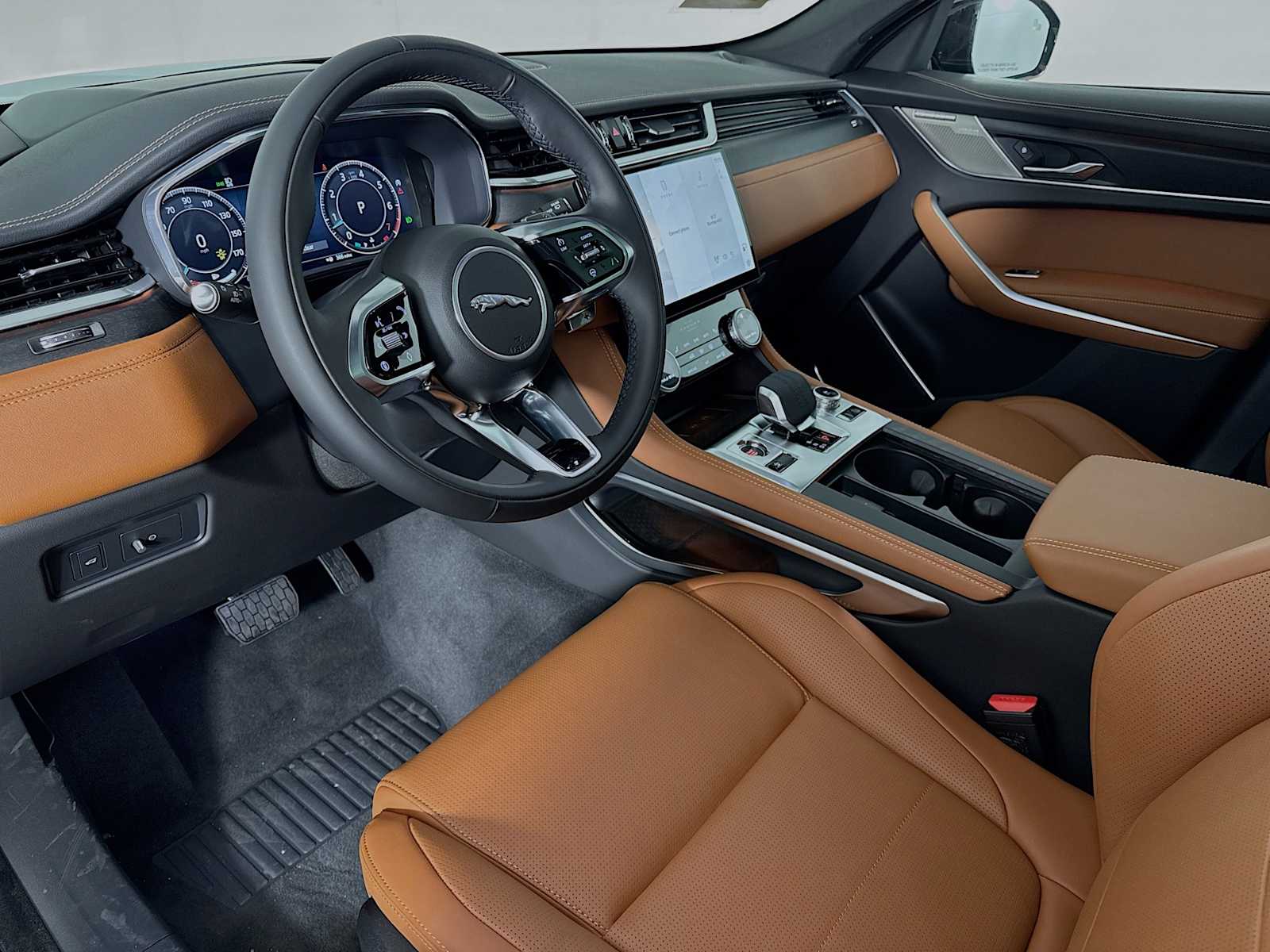 2026 Jaguar F-Pace R-Dynamic S - Photo 9
