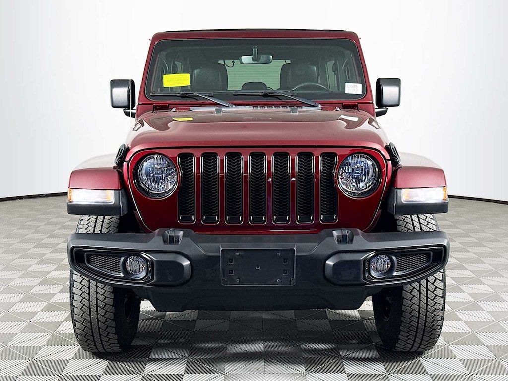 Used 2021 Jeep Wrangler Unlimited Sahara Altitude SUV