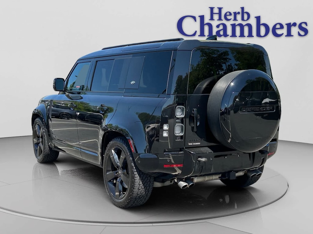 Used 2024 Land Rover Defender V8 SUV