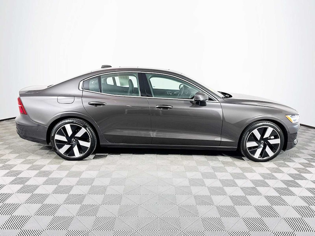 Used 2023 Volvo S60 Recharge Plug-In Hybrid Ultimate Bright Theme Sedan