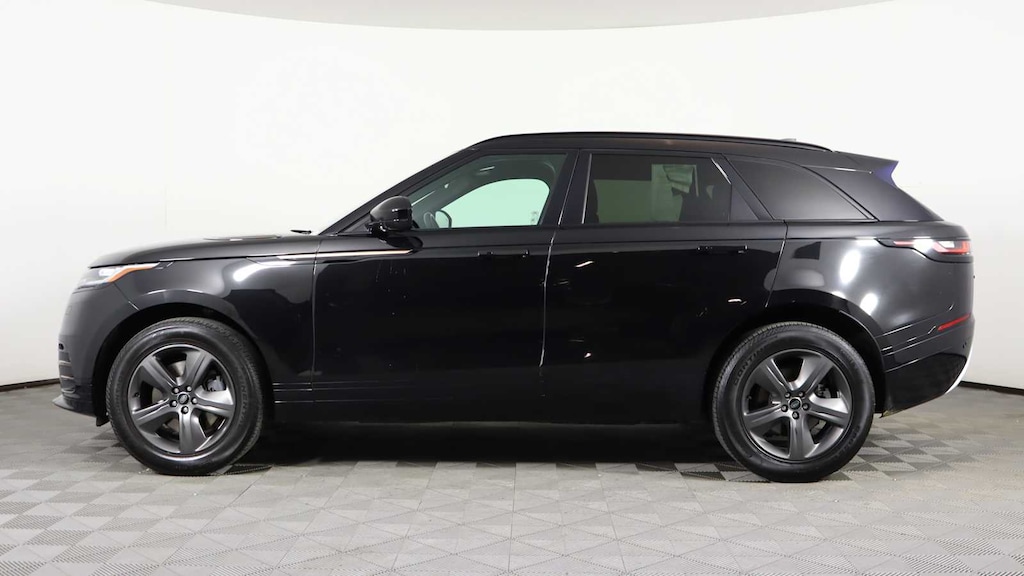 Certified 2022 Land Rover Range Rover Velar R-Dynamic S SUV