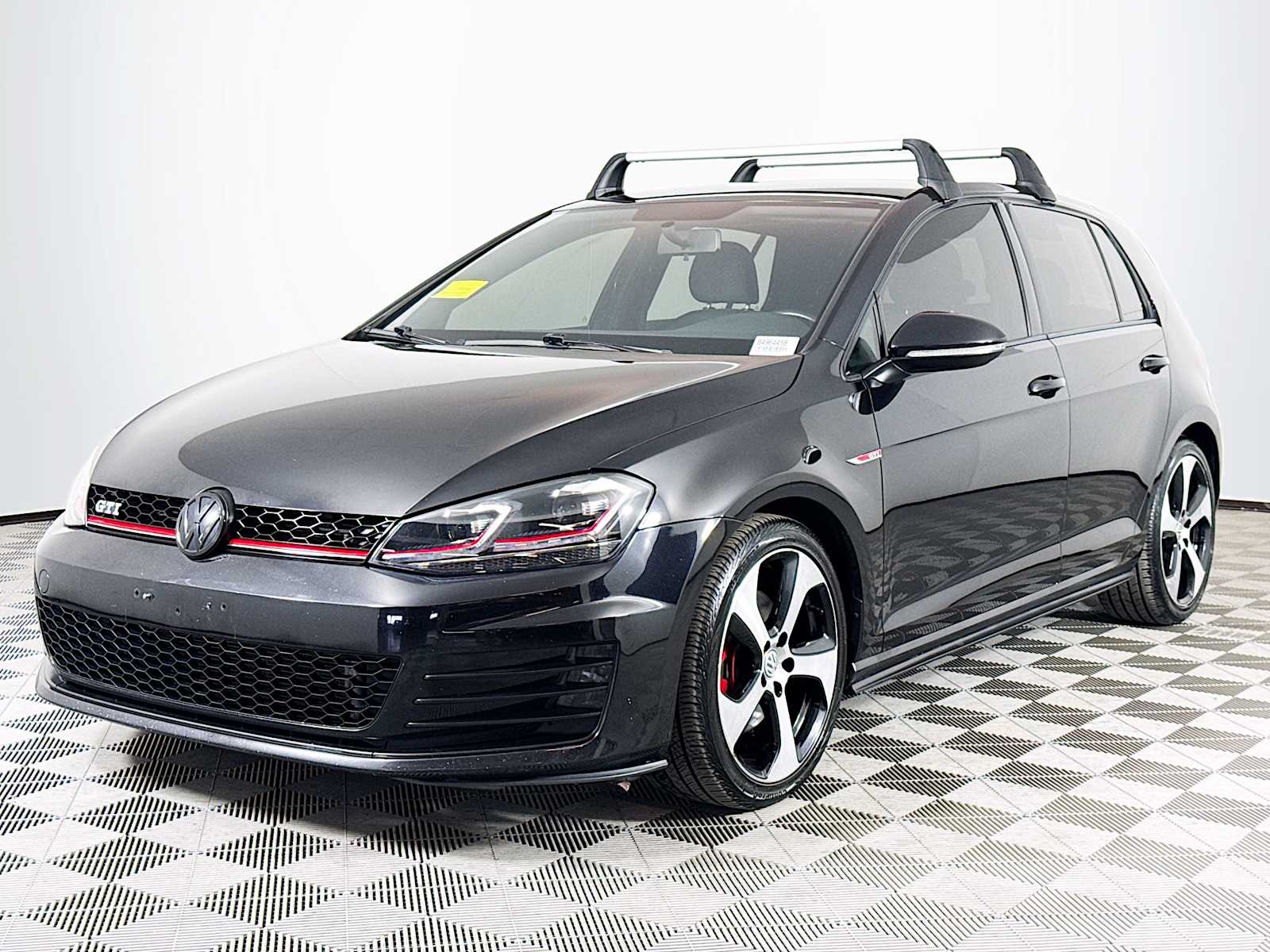 2017 Volkswagen Golf GTI 2.0T Autobahn 4-Door FWD