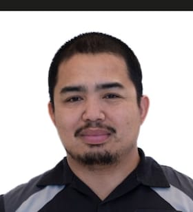 Staff member Roberd Chan from ID_6183fd