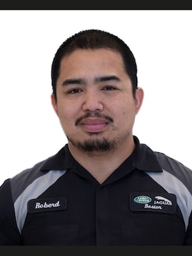 Staff member Roberd Chan from ID_6183fd