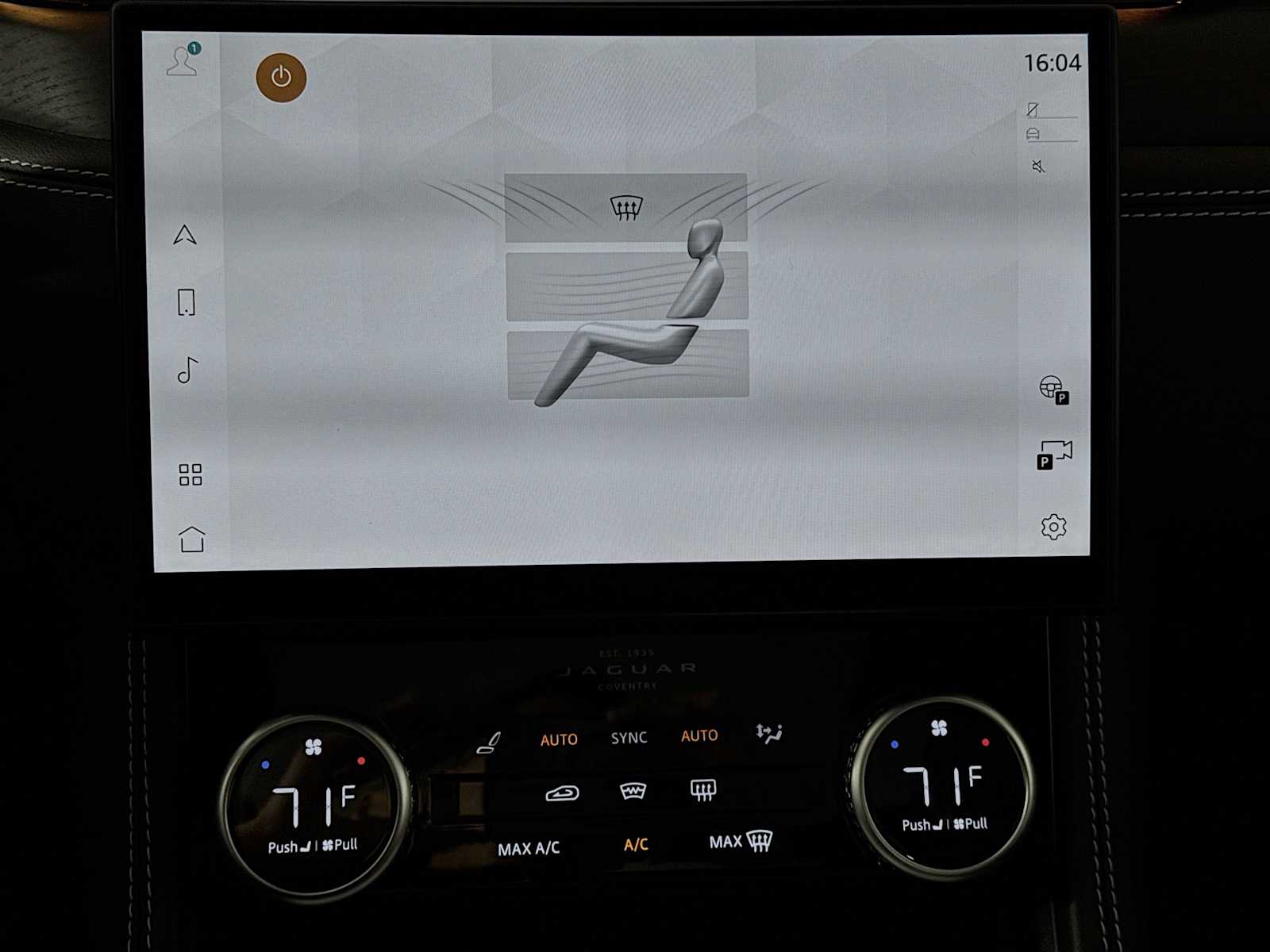 2026 Jaguar F-Pace R-Dynamic S - Photo 16