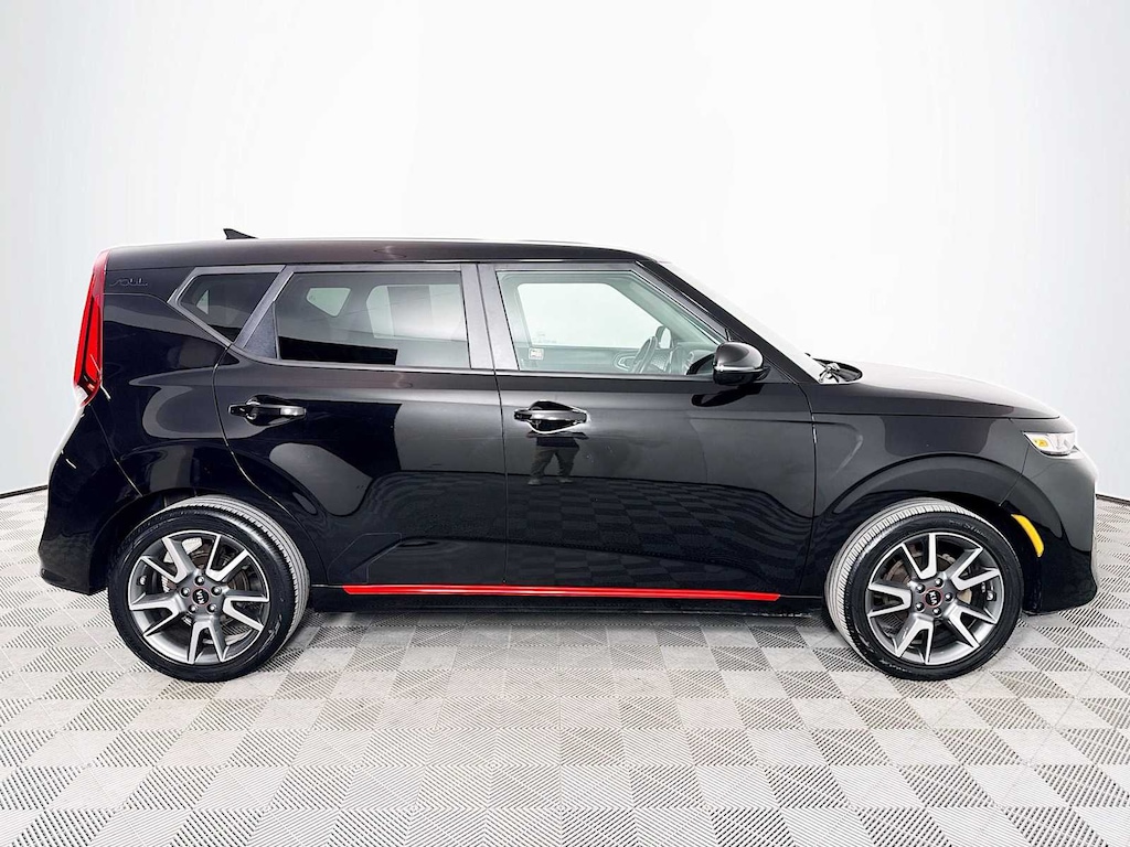 Used 2020 Kia Soul GT-Line Sedan