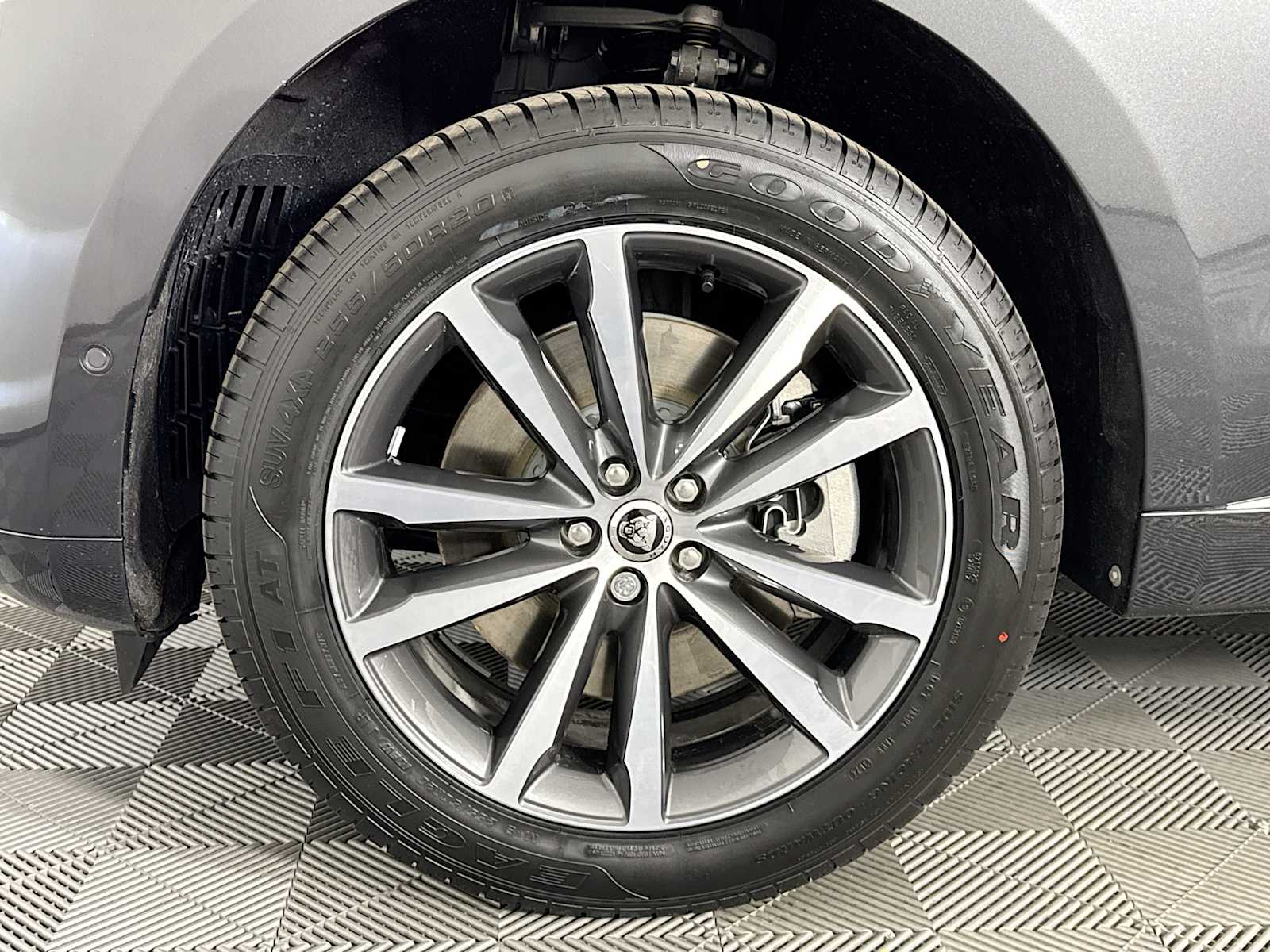 2026 Jaguar F-Pace R-Dynamic S - Photo 30