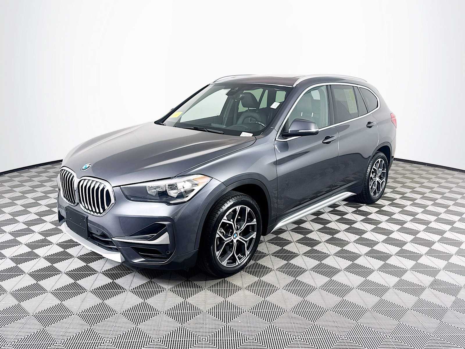 2022 BMW X1 28i