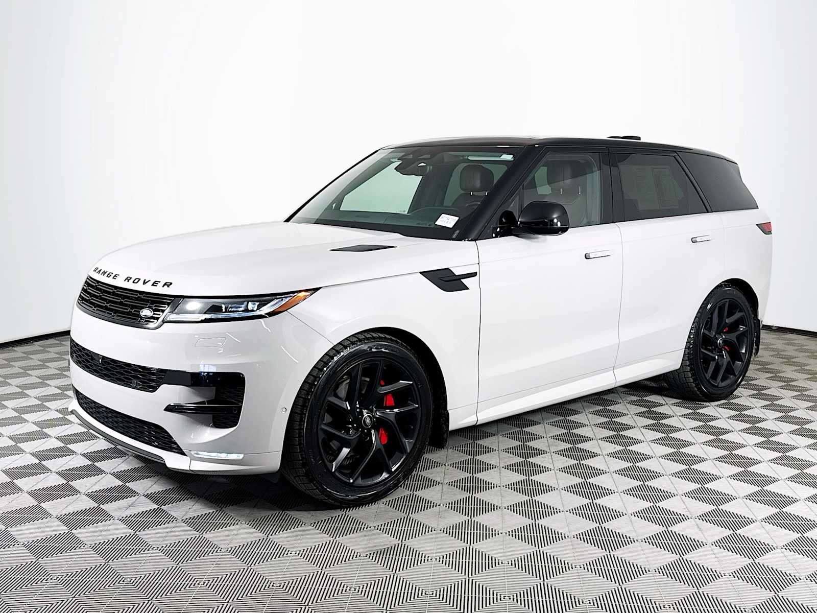 2024 Land Rover Range Rover Sport P400 Dynamic SE AWD