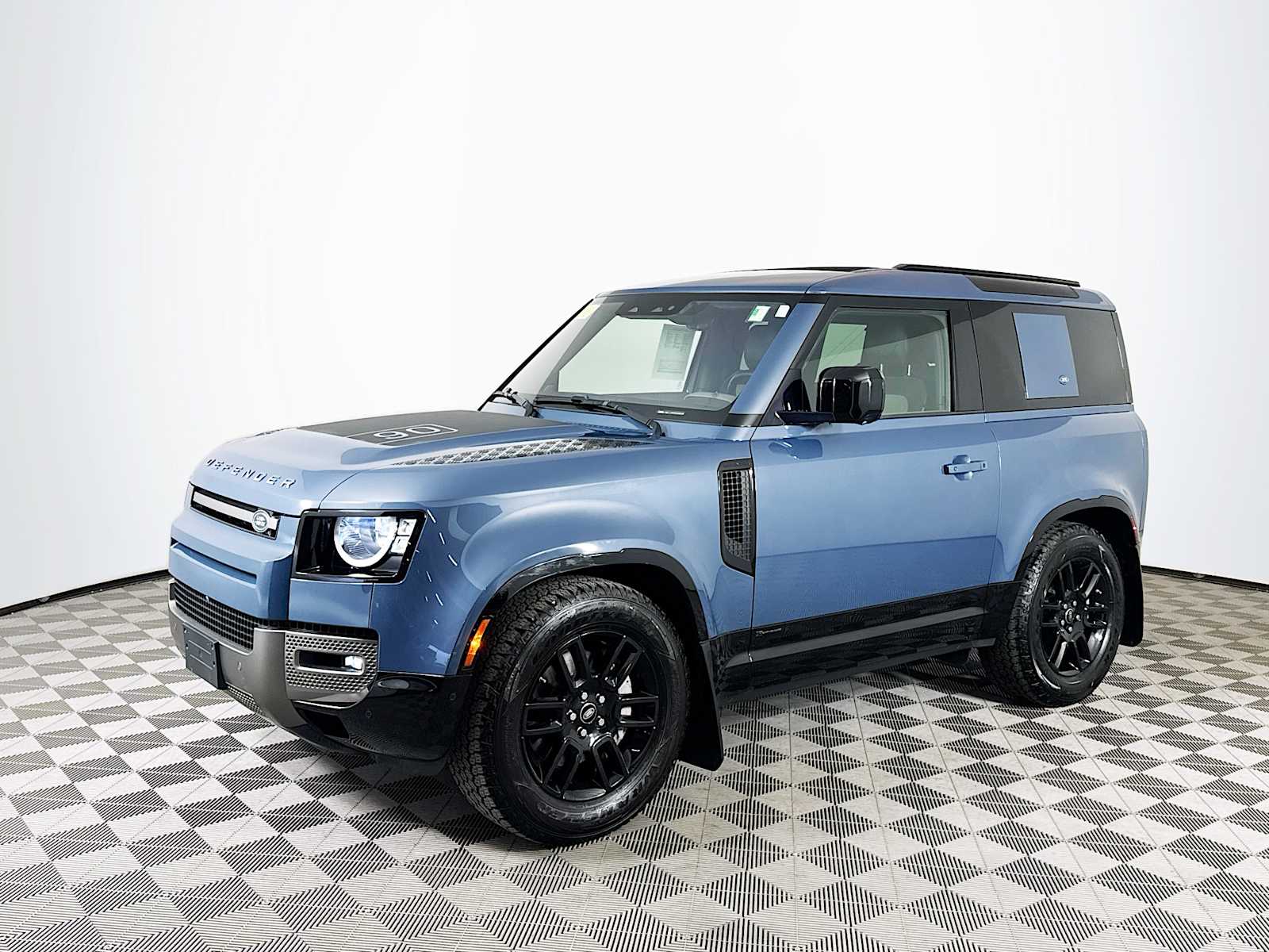 2021 Land Rover Defender 90 X-Dynamic S AWD