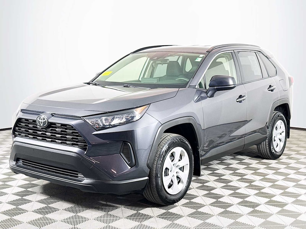 Used 2019 Toyota RAV4 LE SUV