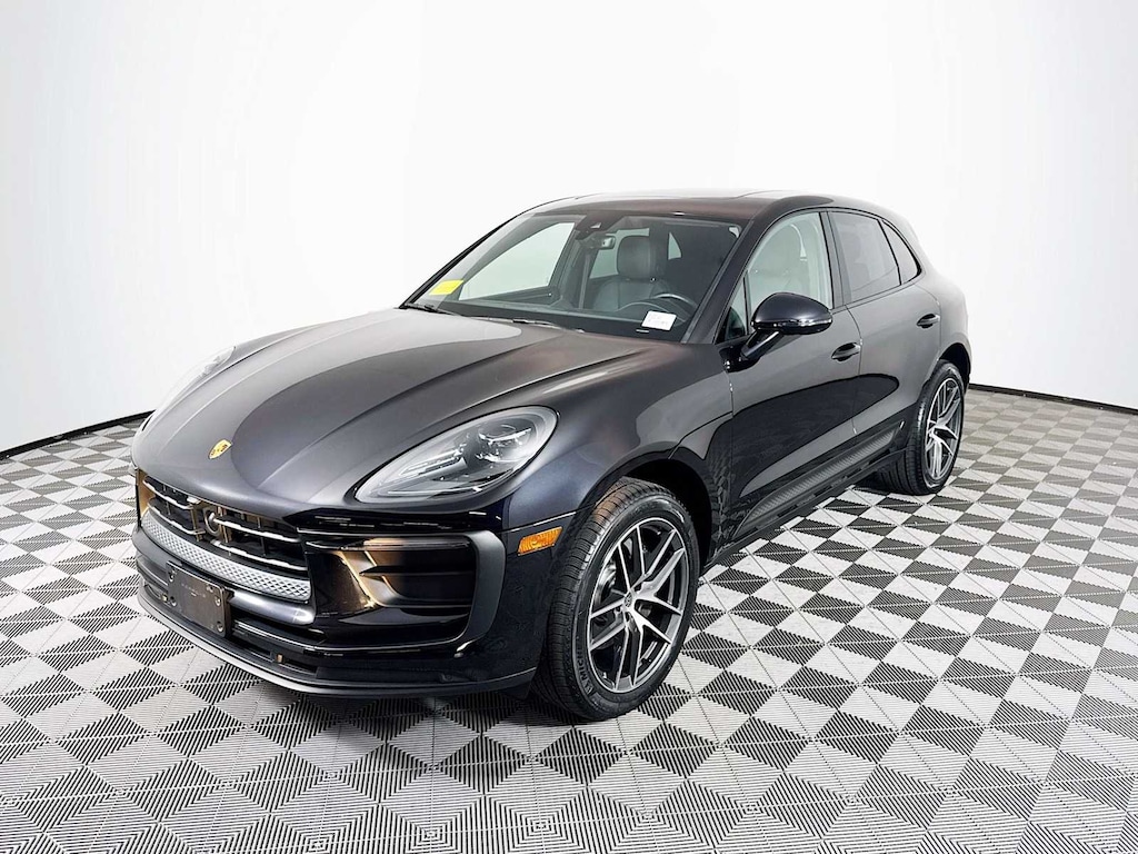 Used 2024 Porsche Macan SUV