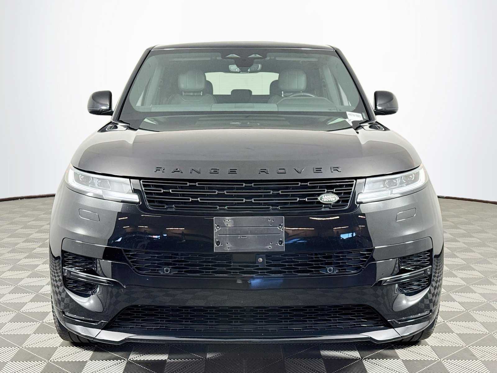 Used 2024 Land Rover Range Rover Sport Dynamic SE SUV