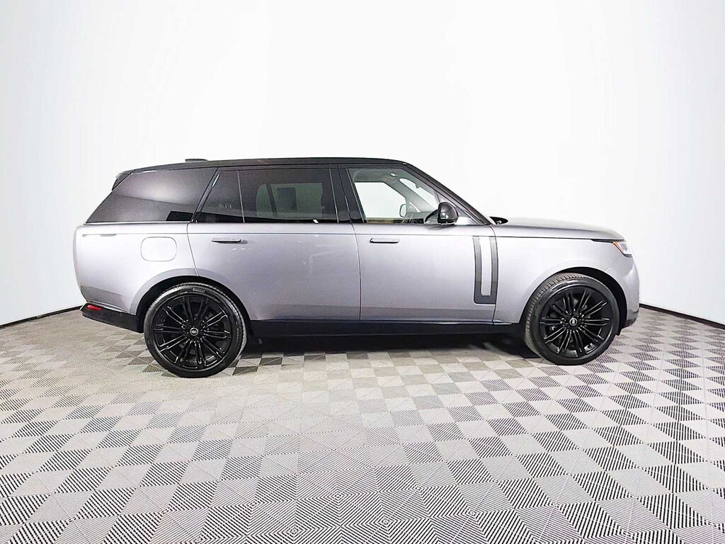 Certified 2025 Land Rover Range Rover SE SUV