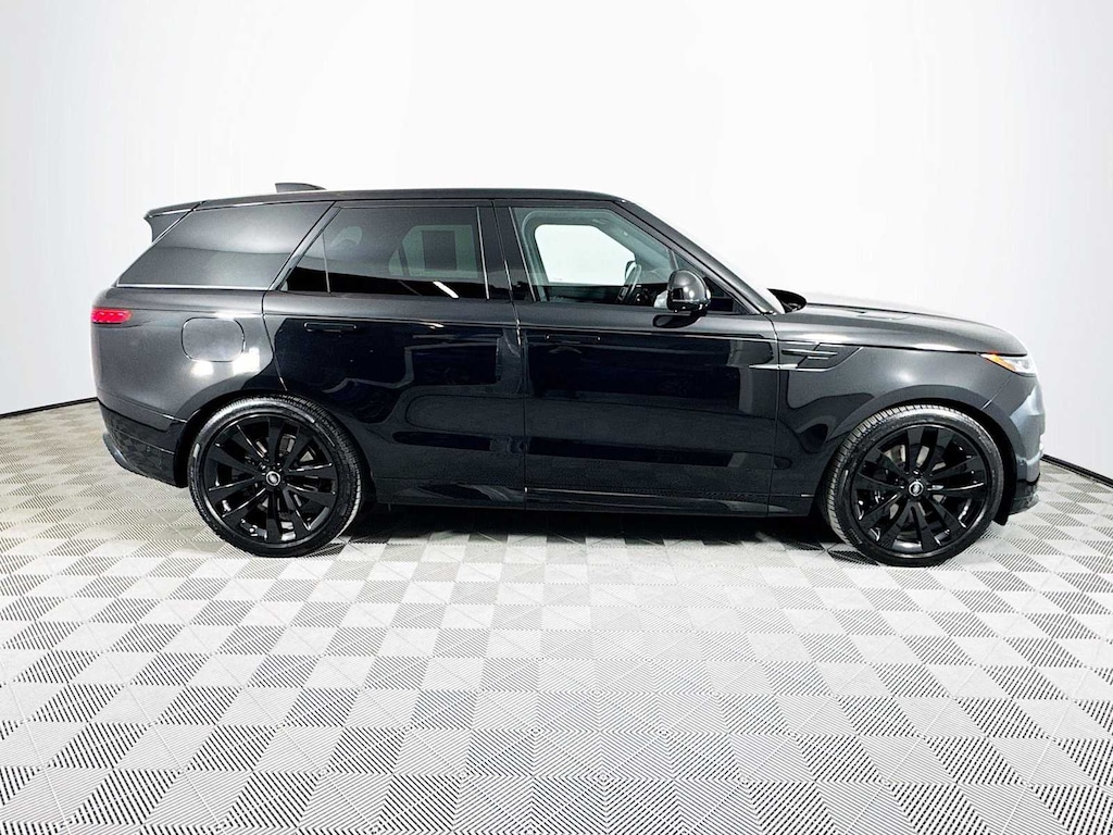 Certified 2025 Land Rover Range Rover Sport Dynamic SE SUV