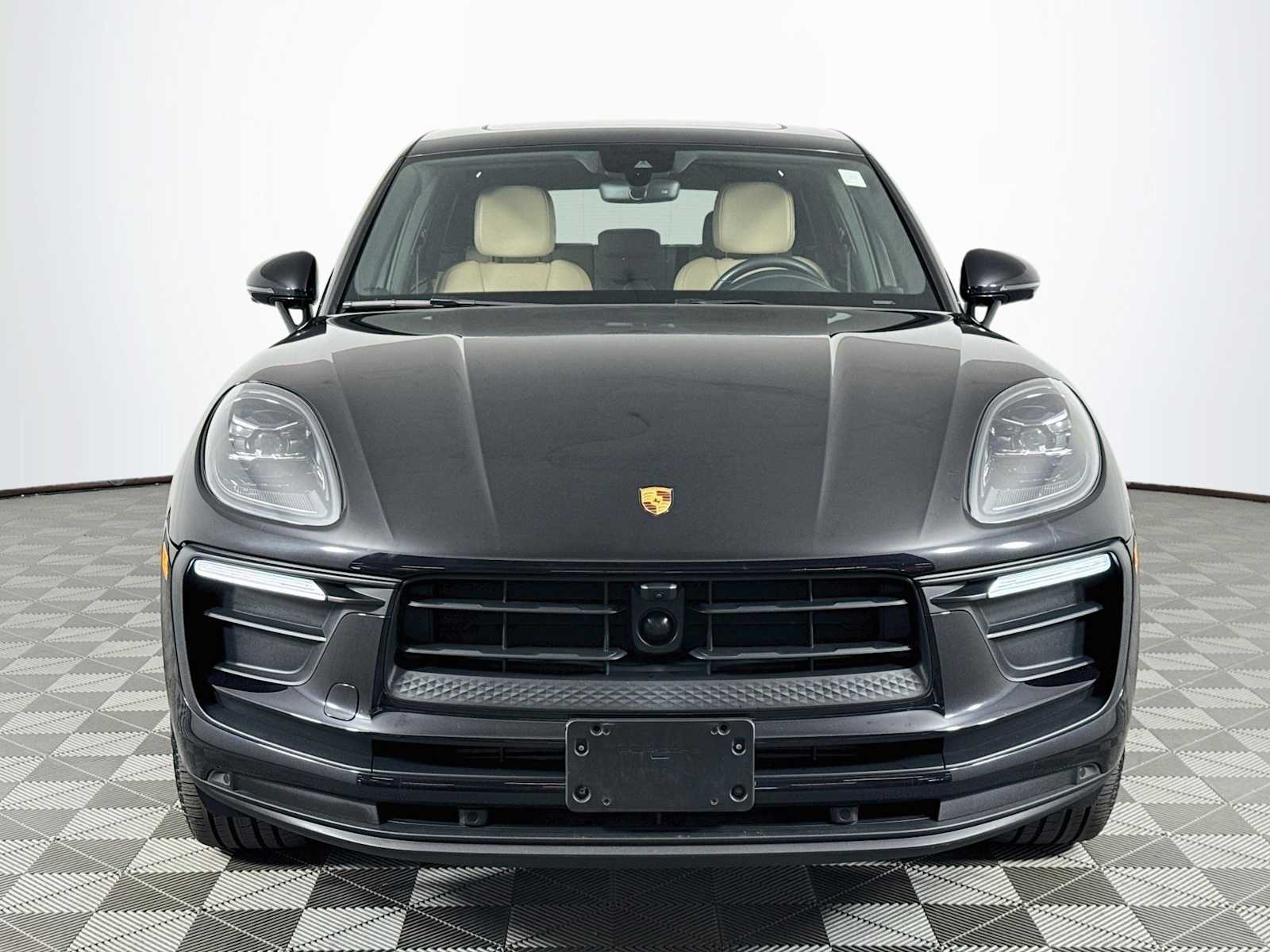 Used 2022 Porsche Macan SUV