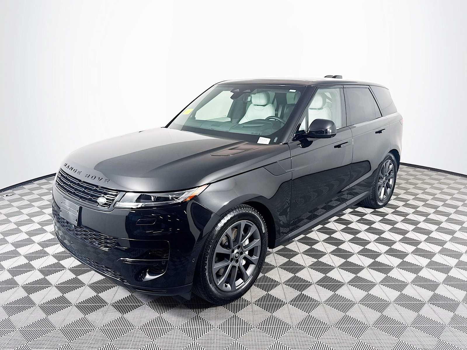 2024 Land Rover Range Rover Sport SE's photo
