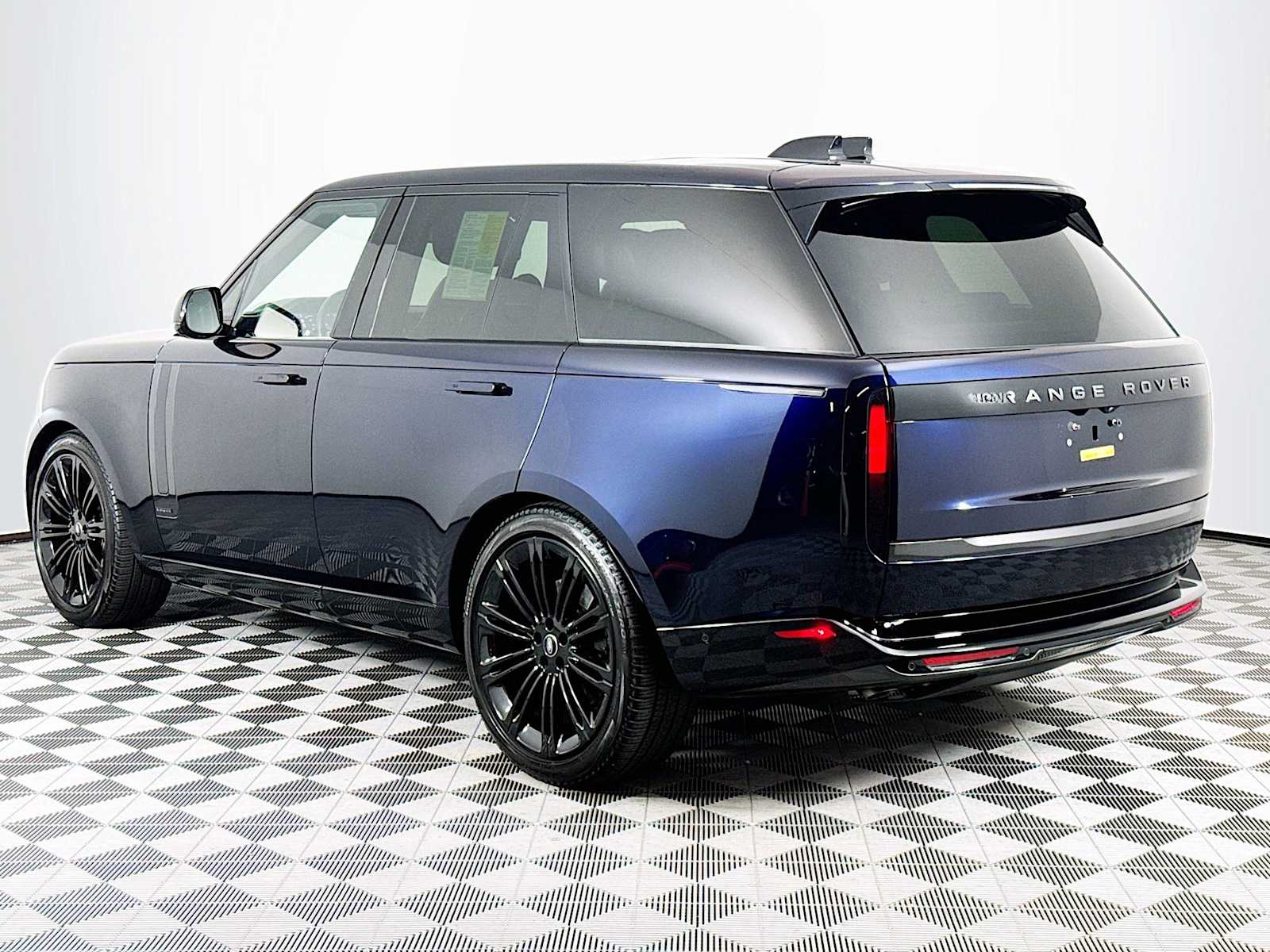 2024 Land Rover Range Rover Autobiography's photo