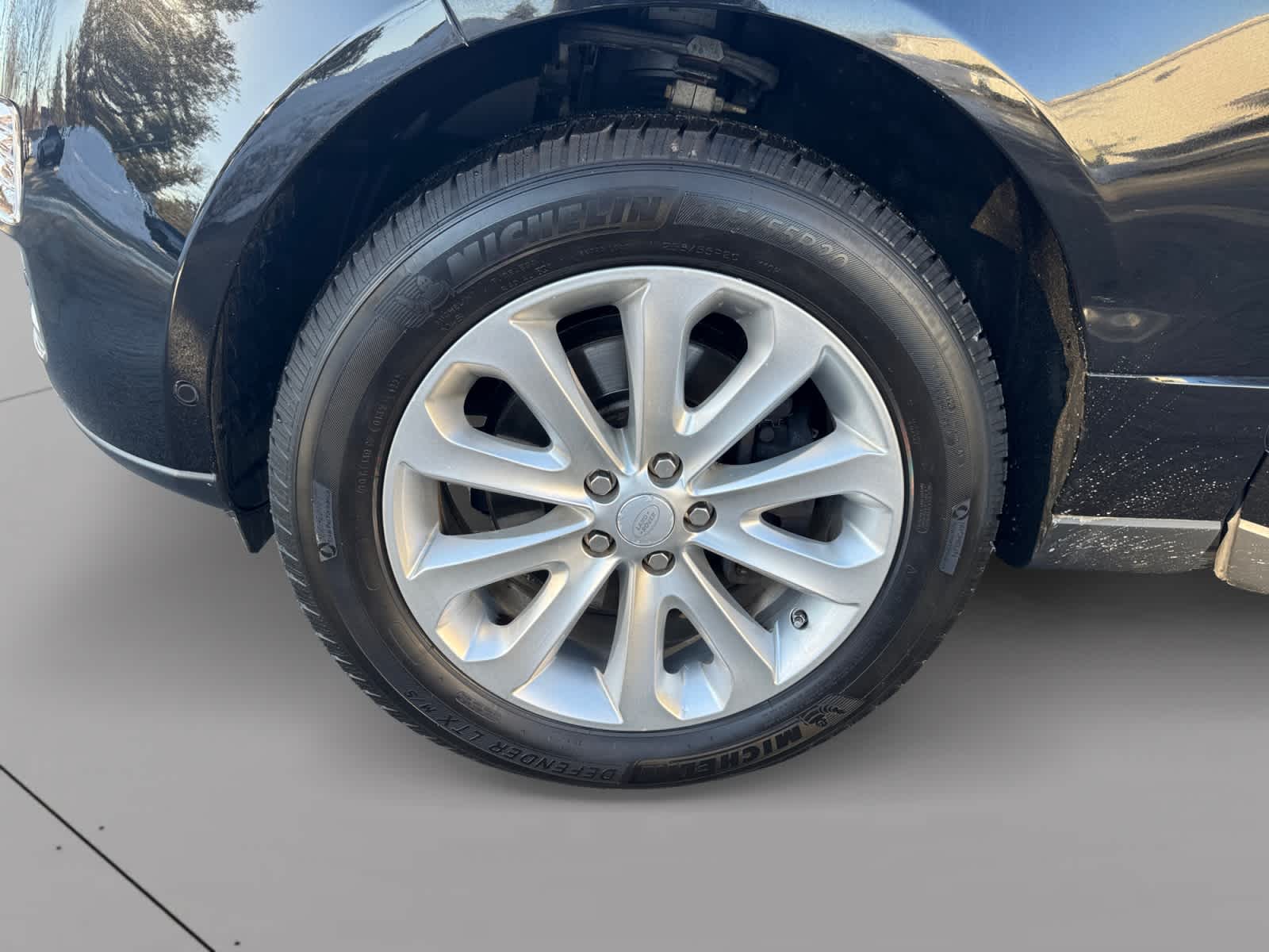 used 2015 Land Rover Range Rover car, priced at $19,000