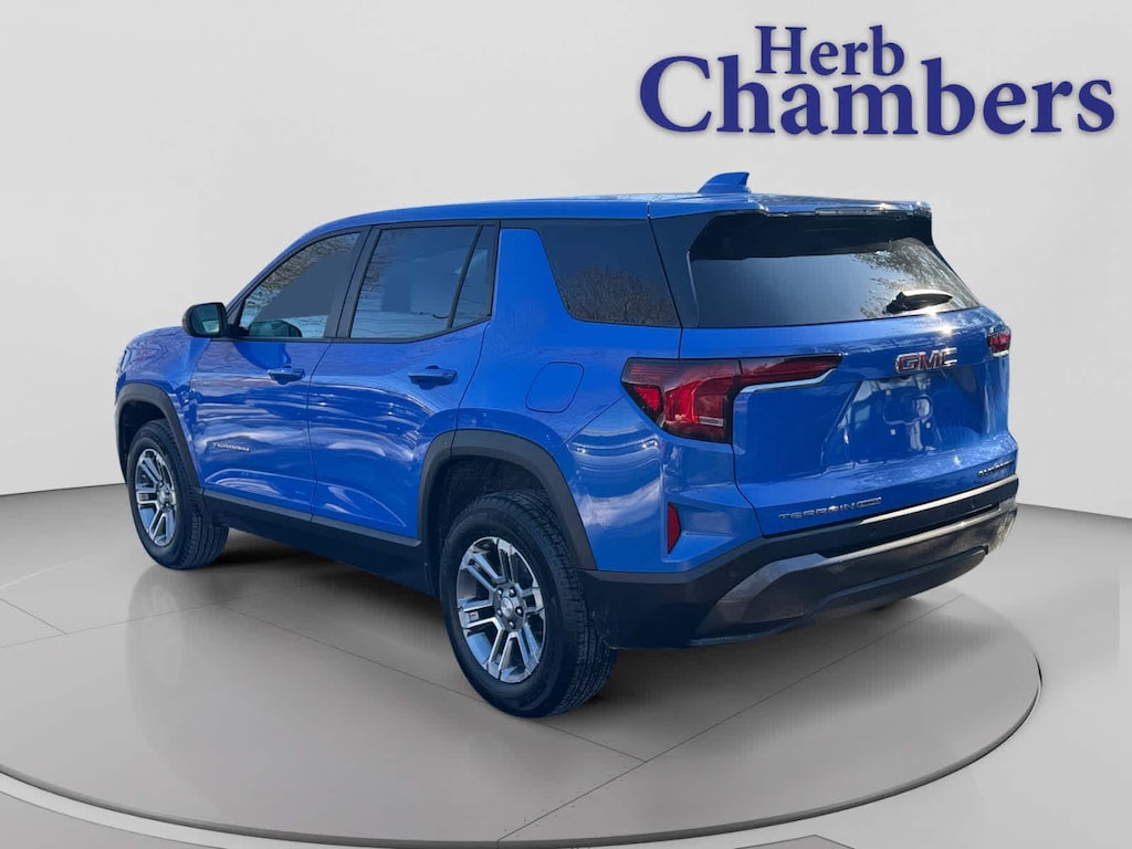 Used 2025 GMC Terrain AWD Elevation SUV