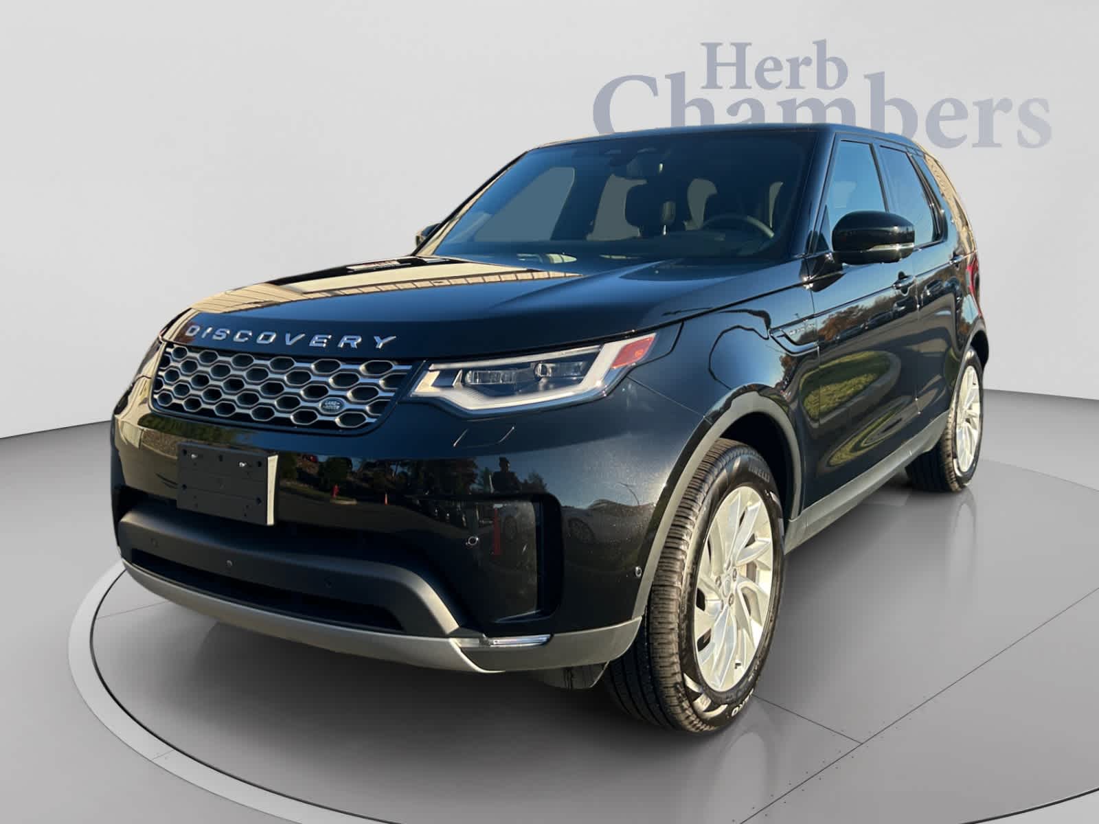 Used 2025 Land Rover Discovery S SUV
