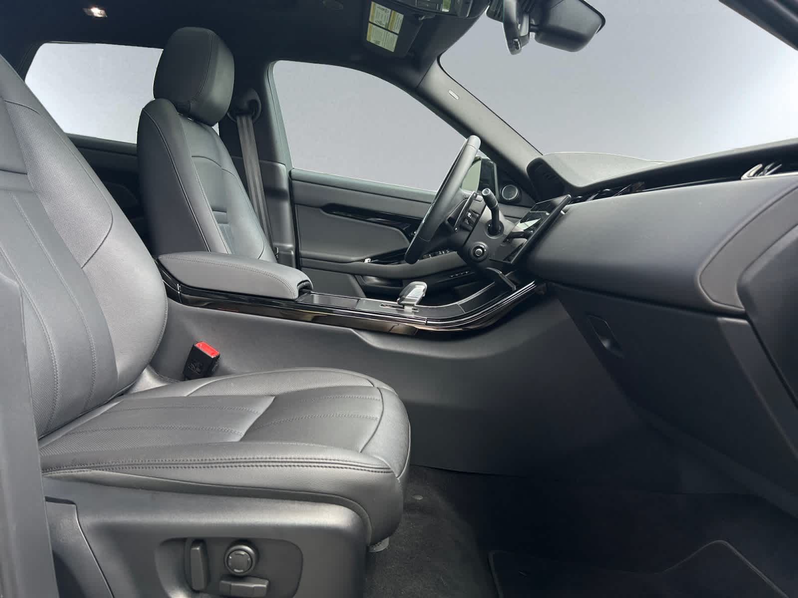 2026 Land Rover Range Rover Evoque Dynamic SE - Photo 20
