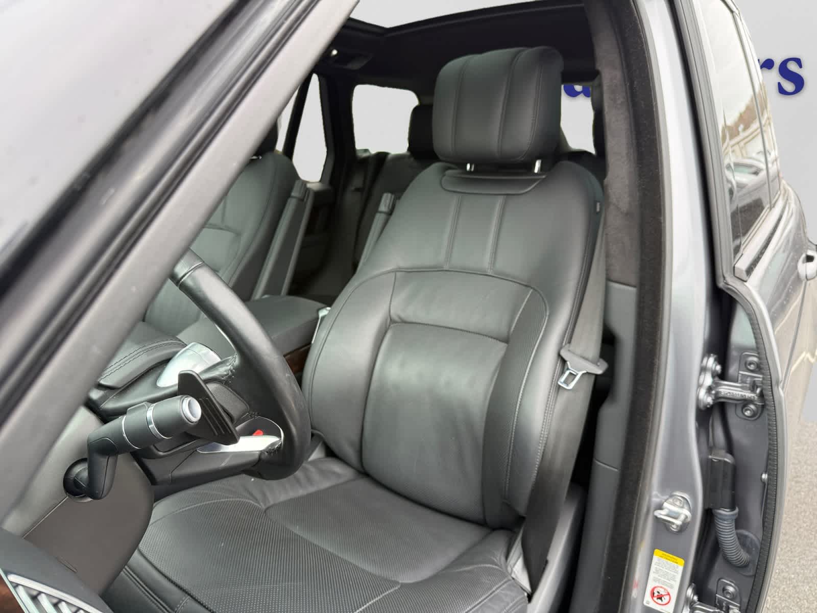 used 2020 Land Rover Range Rover car, priced at $29,000