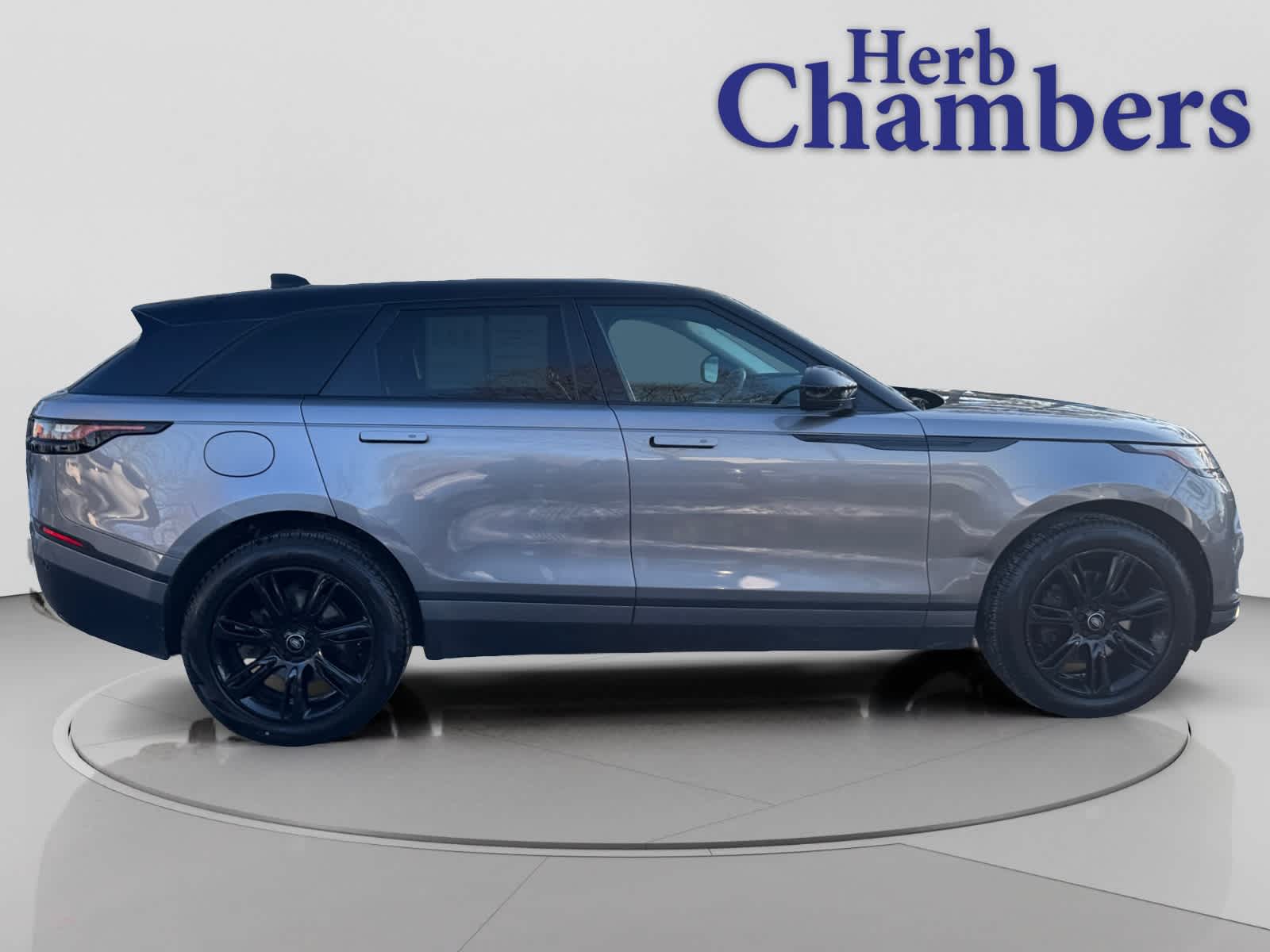 used 2023 Land Rover Range Rover Velar car, priced at $38,000