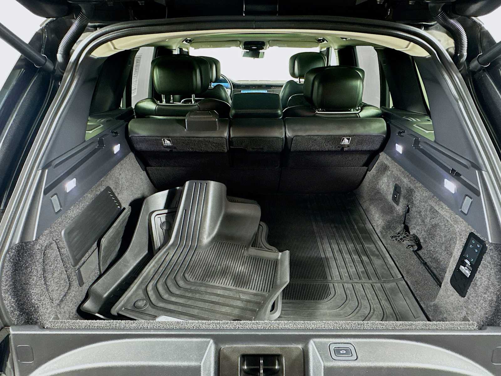 used 2023 Land Rover Range Rover car, priced at $92,000