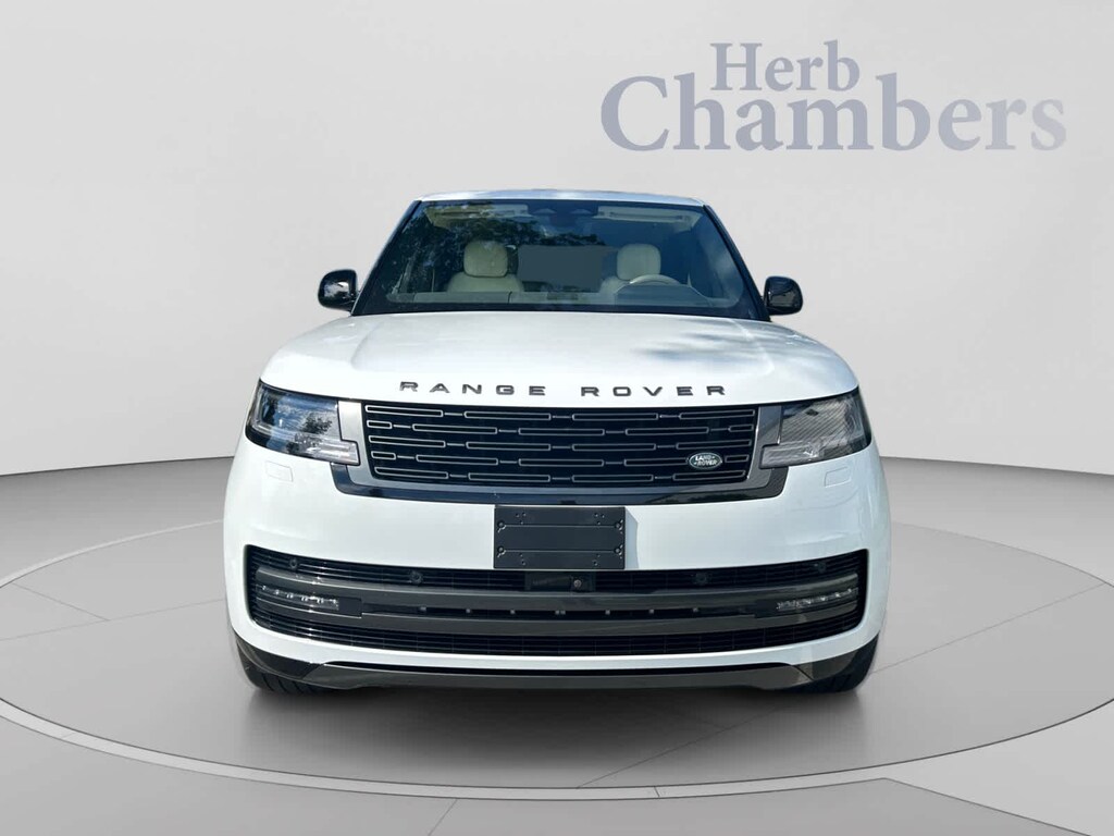 Used 2025 Land Rover Range Rover SE SUV