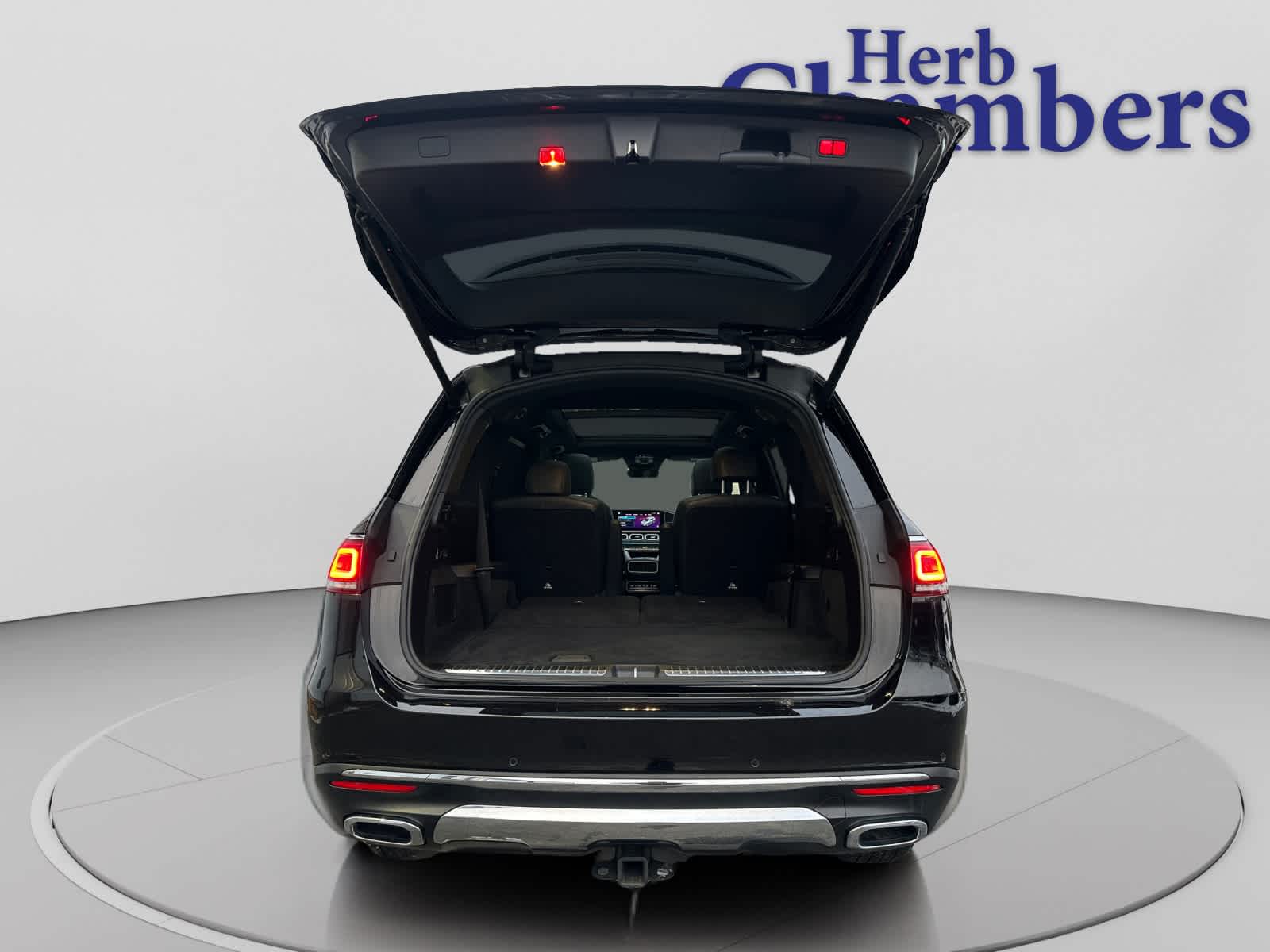 used 2020 Mercedes-Benz GLS car, priced at $32,500