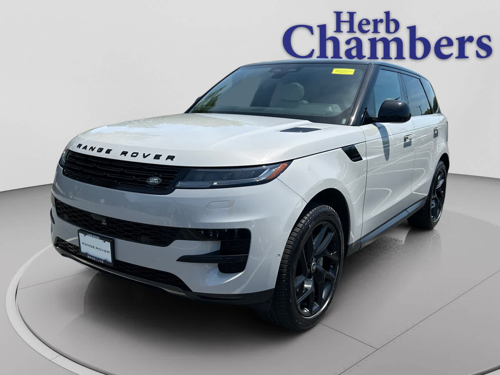 2024 Land Rover Range Rover Sport P360 SE MHEV's photo