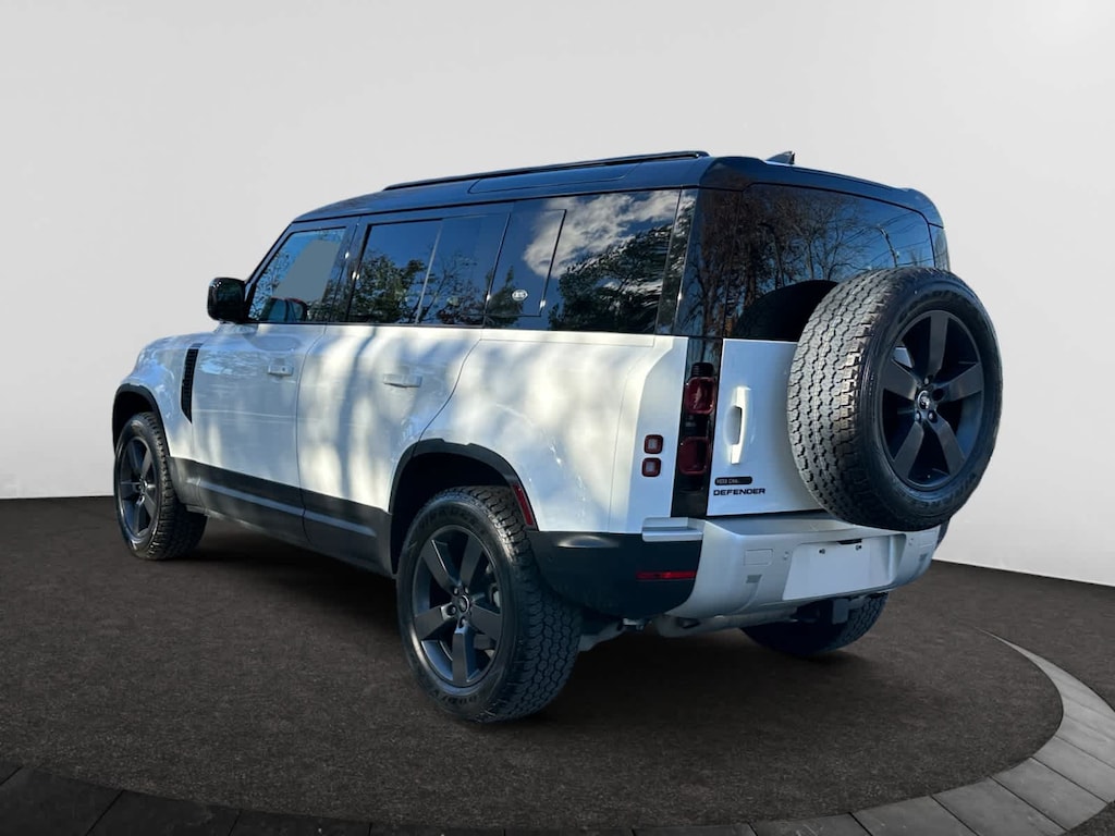 Used 2024 Land Rover Defender S SUV