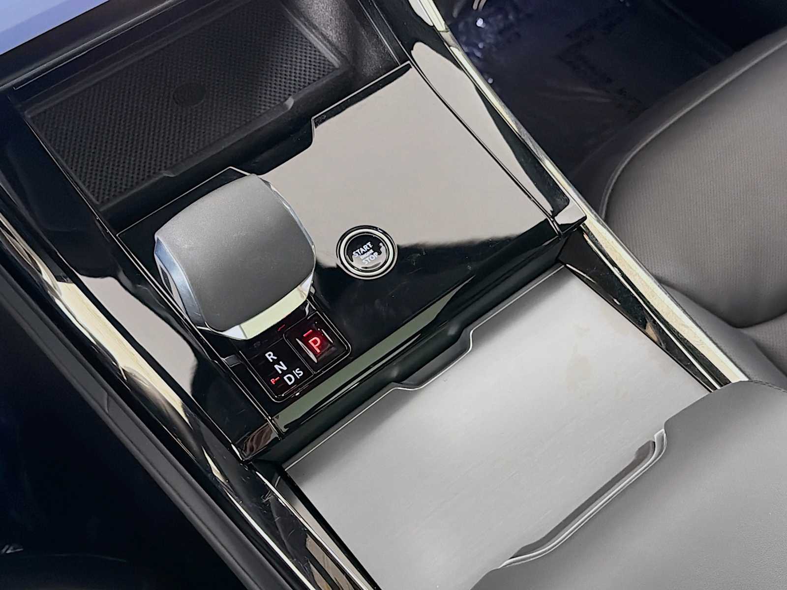 used 2024 Land Rover Range Rover Sport car, priced at $74,000