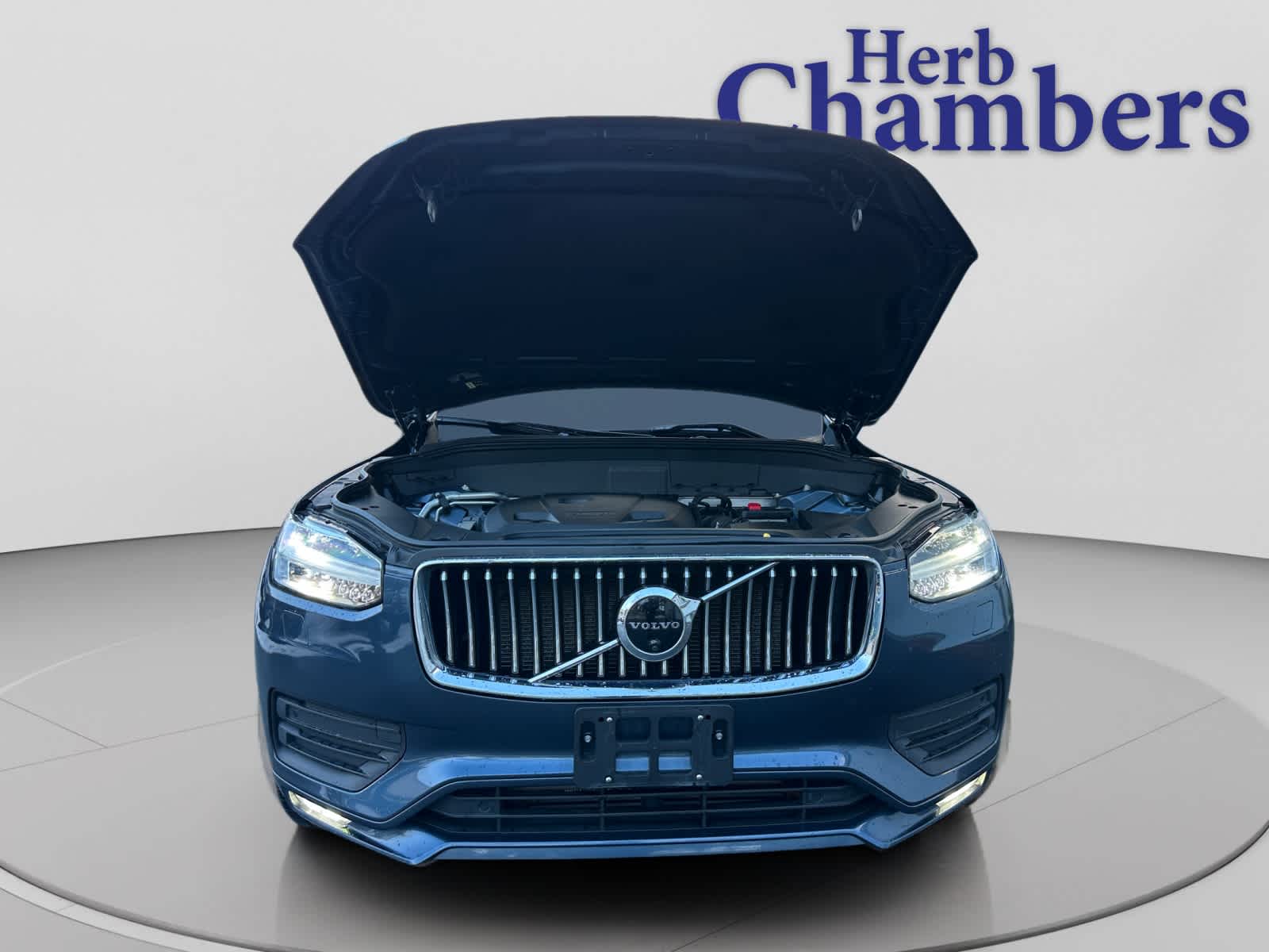 used 2020 Volvo XC90 car, priced at $22,000