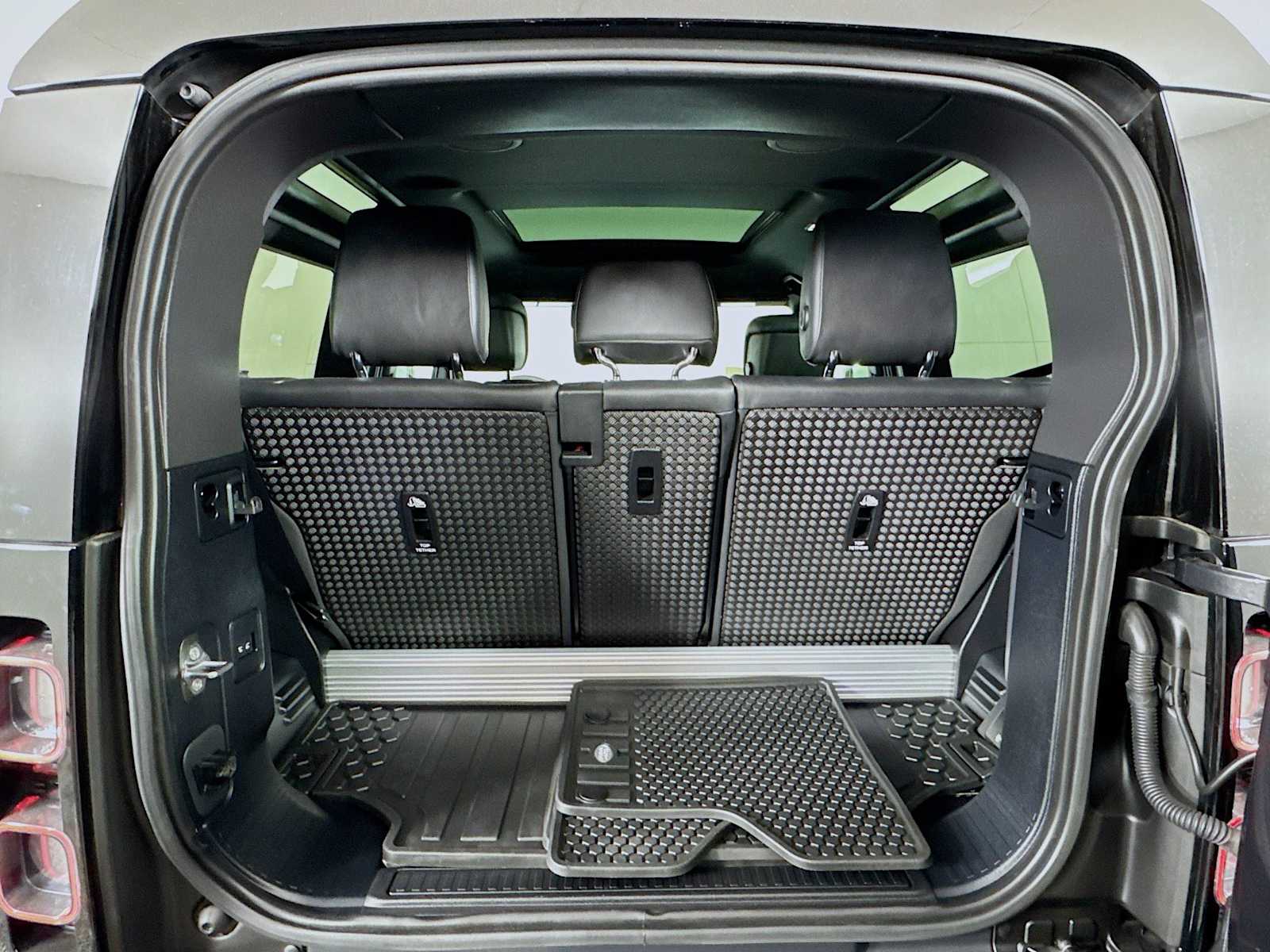 2023 Land Rover Defender V8 - Photo 33
