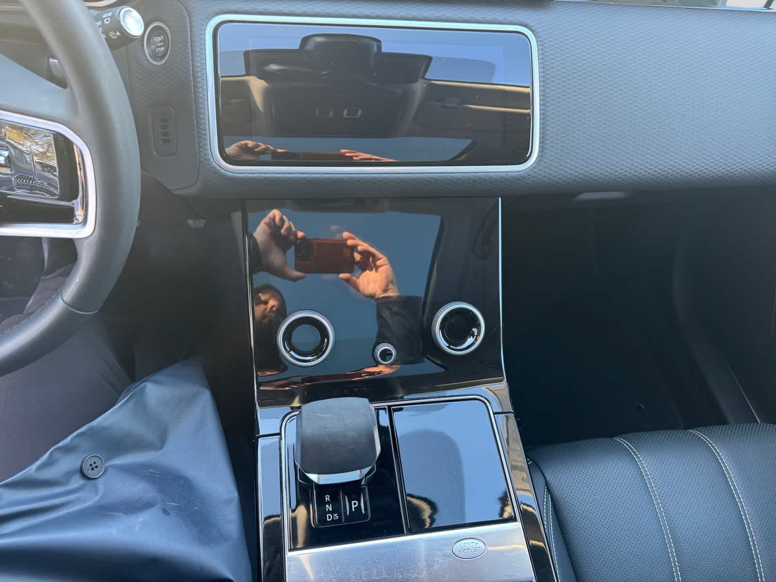 used 2023 Land Rover Range Rover Velar car, priced at $38,000