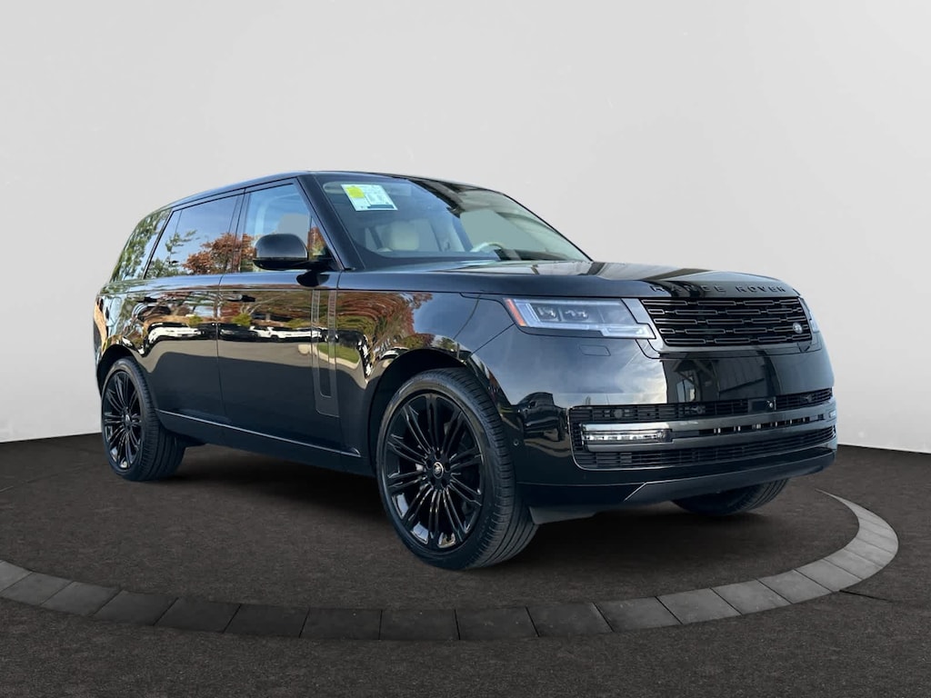 Used 2024 Land Rover Range Rover SE SUV