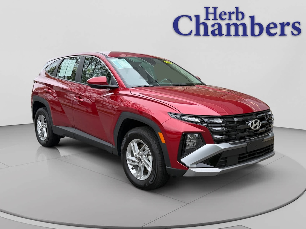 Used 2025 Hyundai Tucson SE SUV