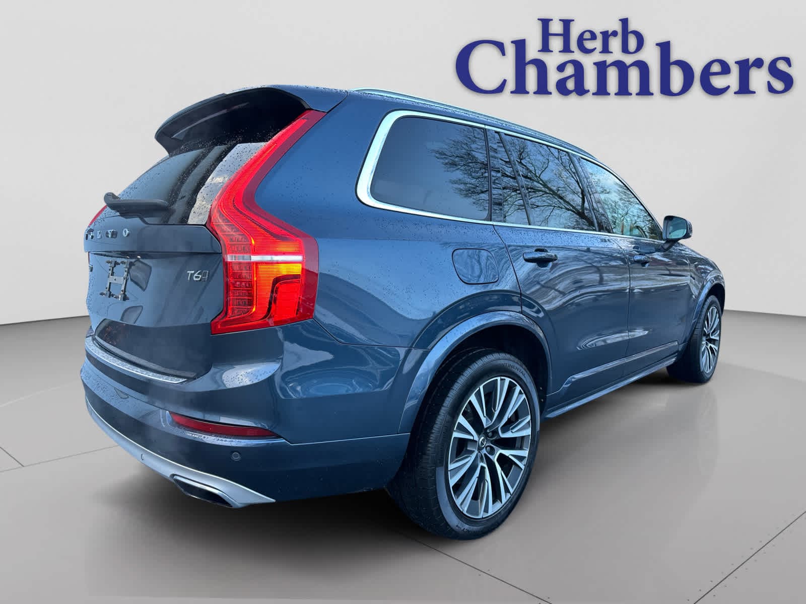 used 2020 Volvo XC90 car, priced at $22,000