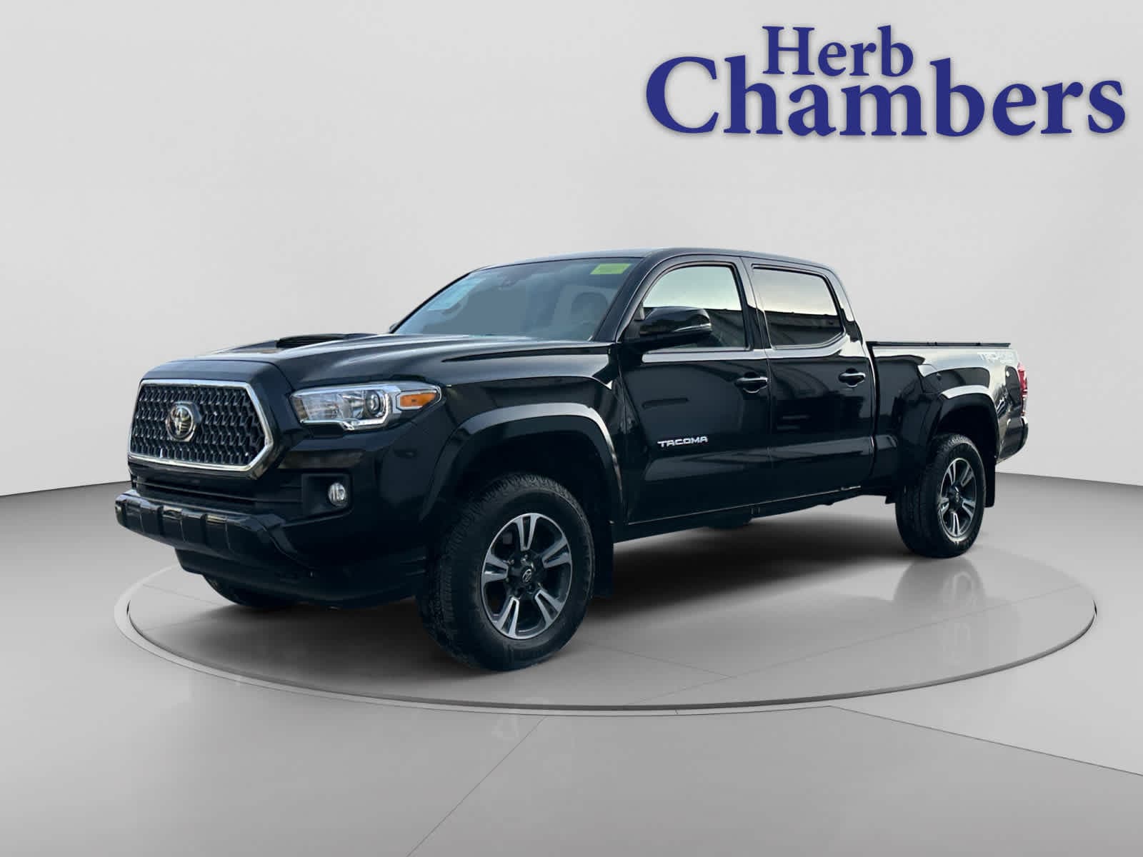 2019 Toyota Tacoma TRD Sport's photo