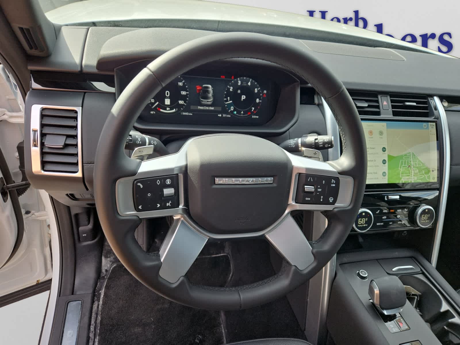 used 2025 Land Rover Discovery car, priced at $48,000