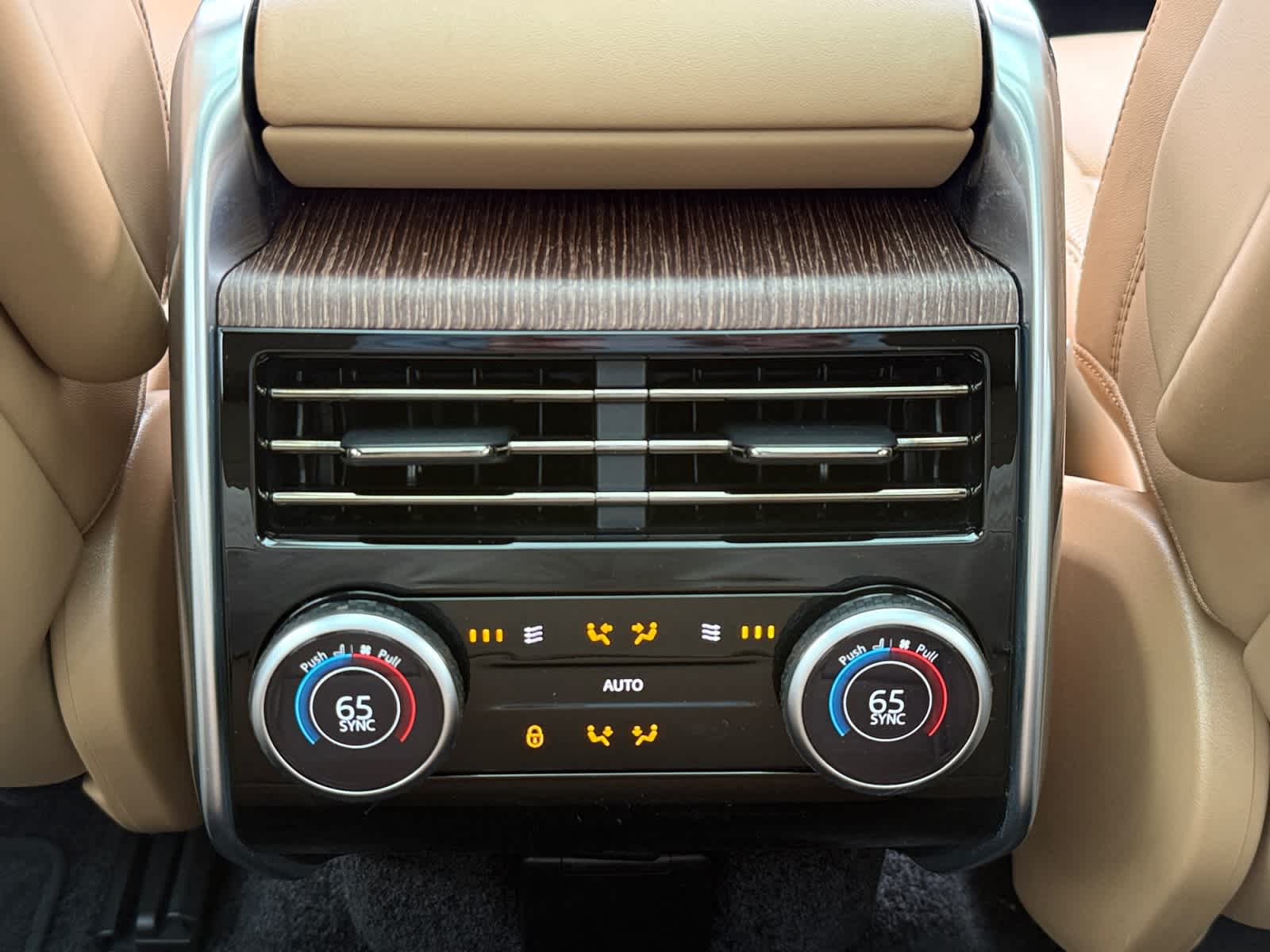 used 2025 Land Rover Range Rover car, priced at $100,000