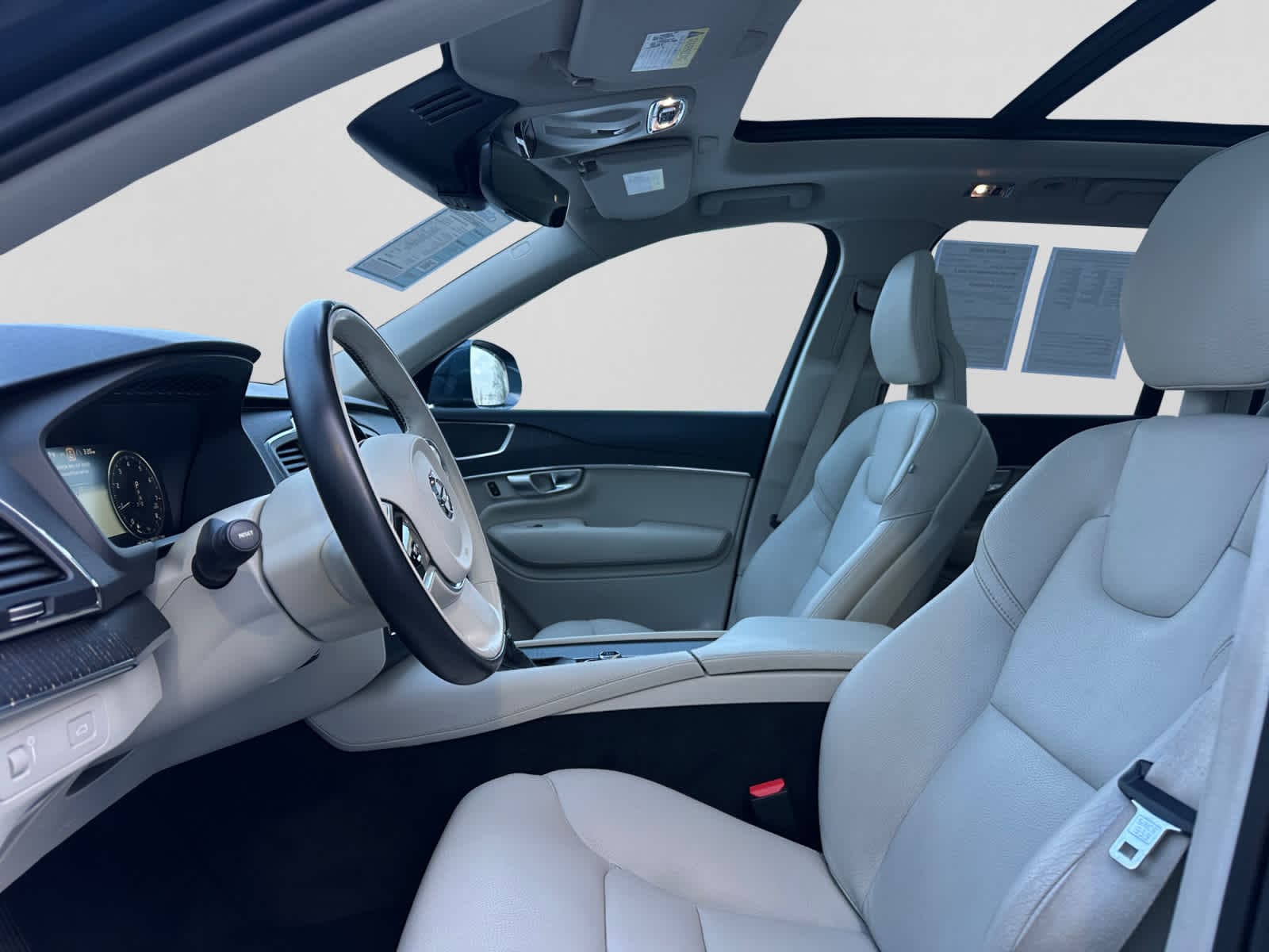 used 2020 Volvo XC90 car, priced at $22,000